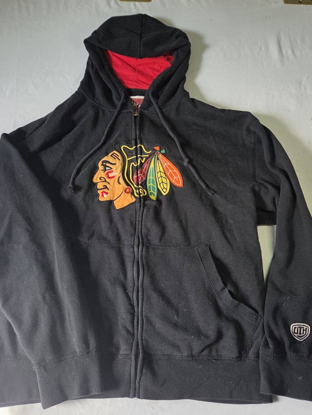 Men's XL Old Time Hockey Chicago Blackhawks Full Zip Hoodie Red Hood Interior